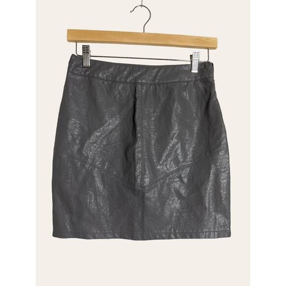 SEEK The Label Gray Faux Leather Mini Skirt Size Small - Picture 5 of 7